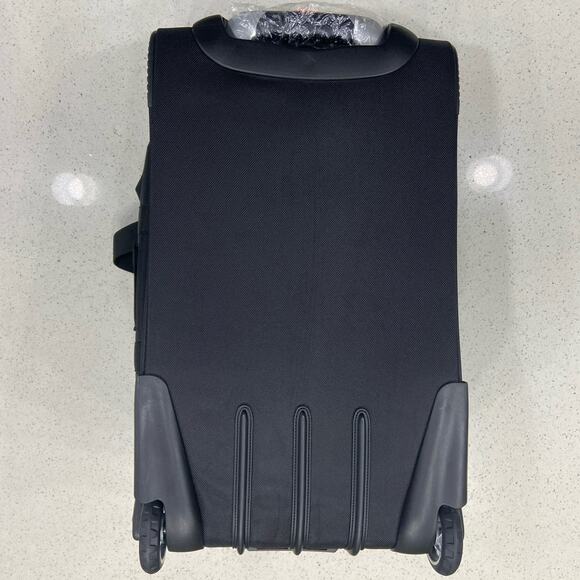 Pathfinder Gear Olive Green Rolling Travel Duffle Bag Carry-On - Picture 3 of 11